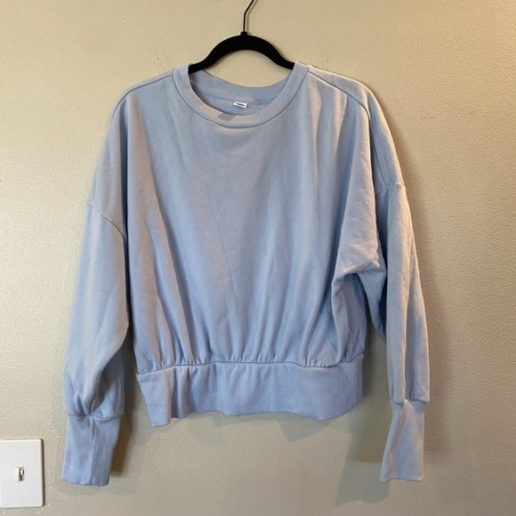 Old Navy Cropped Sweatshirt Light Blue Size L - Picture 2 of 5